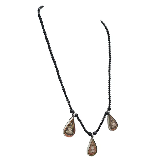 Wear Your Faith with Grace: The Exquisite Mahavir Pendant and Black Onyx Necklace (SN1087)