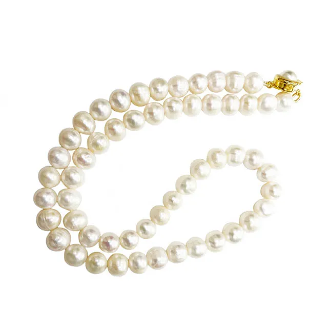 Discover the Radiance: Embrace the White Freshwater Pearl Necklace Today (SN1089)