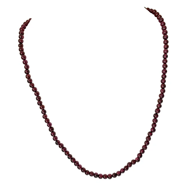 Garnet Glow: 18-Inch Semi-Precious Garnet & Gold-Plated Clasp Necklace (SN1090)