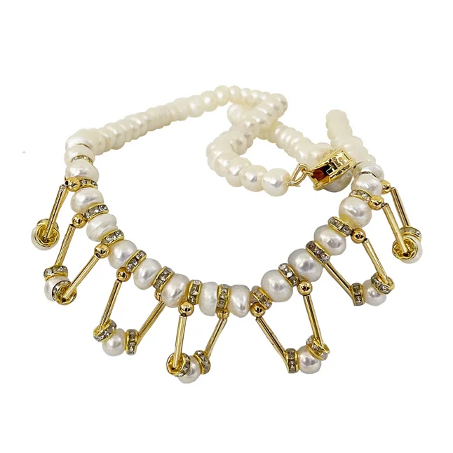 Eternal Elegance: The Enchanting Pearl & Gold Harmony Necklace (SN1093)