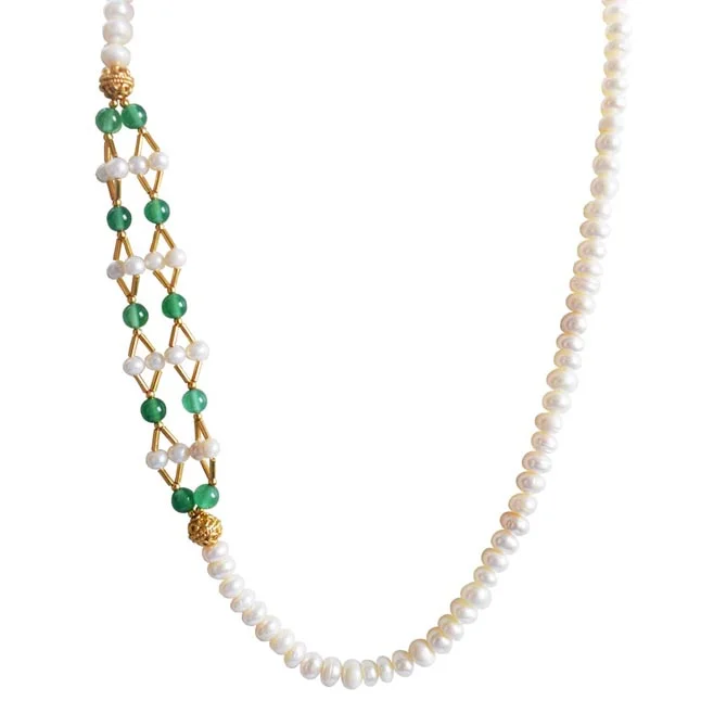 A Harmonious Blend of Elegance: Real Button Pearl & Green Onyx Necklace