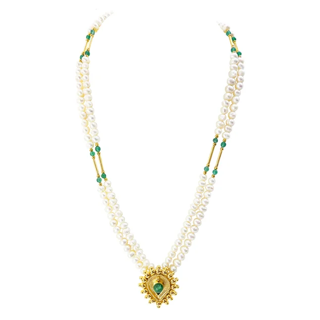 A Touch of Nature’s Beauty: Real Freshwater Pearl & Green Onyx Pendant Necklace