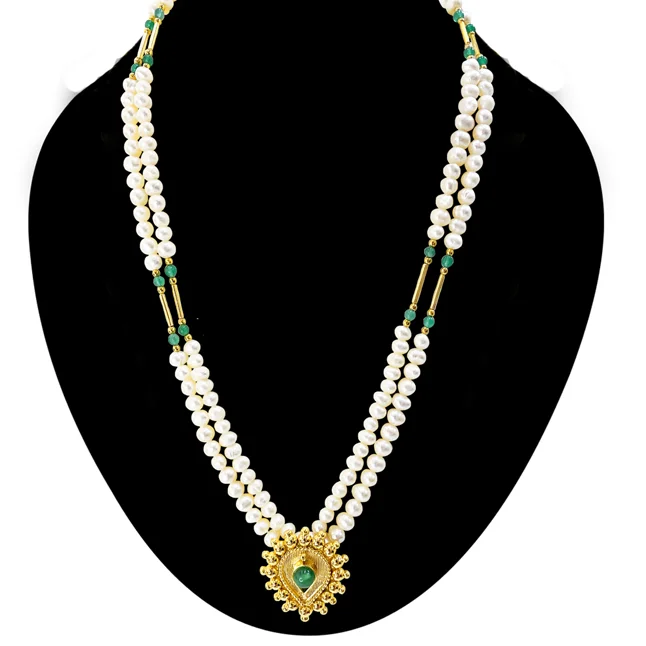 A Touch of Nature’s Beauty: Real Freshwater Pearl & Green Onyx Pendant Necklace