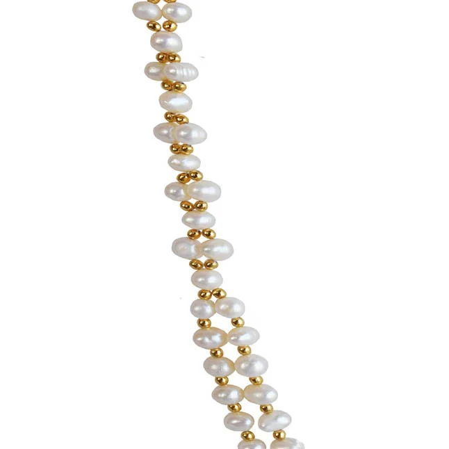 A Touch of Timelessness: Real Freshwater Pearl Necklace