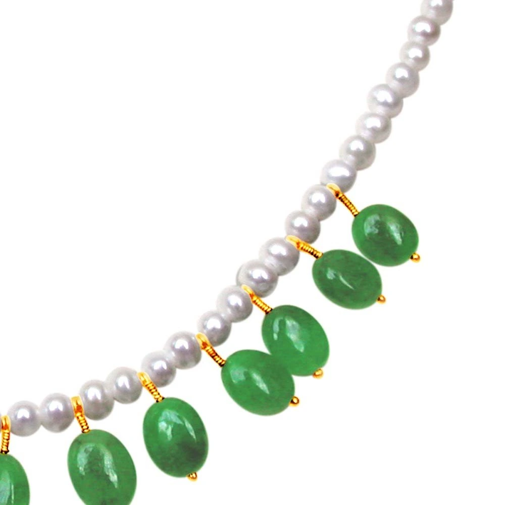 Vivacious Splendor - Single Line Real Oval Emerald & Freshwater Pearl Necklace for Women (SN138)