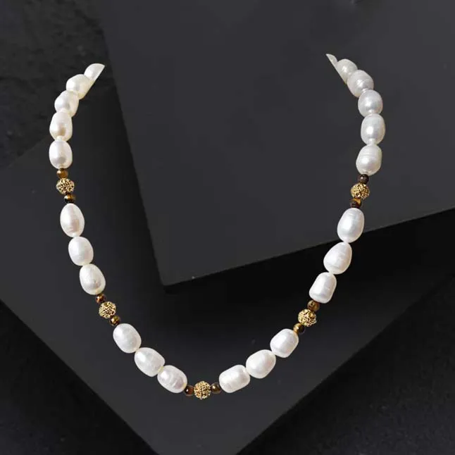 Single Line Tiger Eye, Big Elongated Pearl and Gold Plated Ball Necklace for Women (SN923)