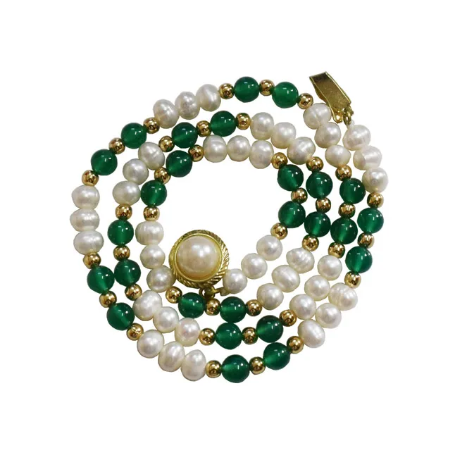 Single Line Real Freshwater Pearl, Onyx Beads & Gold Plated Beads Necklace (SN986)