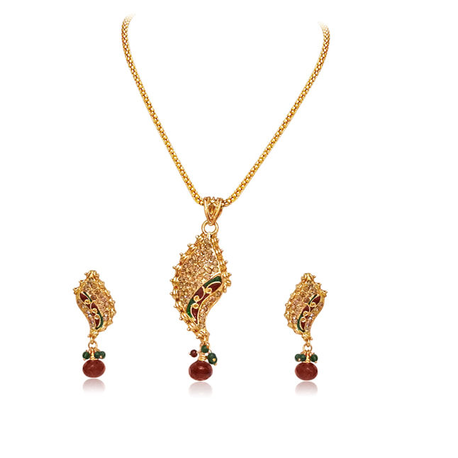 Fancy shaped Gold Plated Pendant Necklace & Earring Set (PS42)