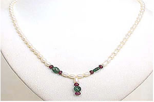 Oval Emerald, Ruby Beads & Rice Pearl Necklace SN466