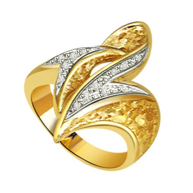 Shiny Look 0.20 ct Diamond Classic rings -White Yellow Gold rings
