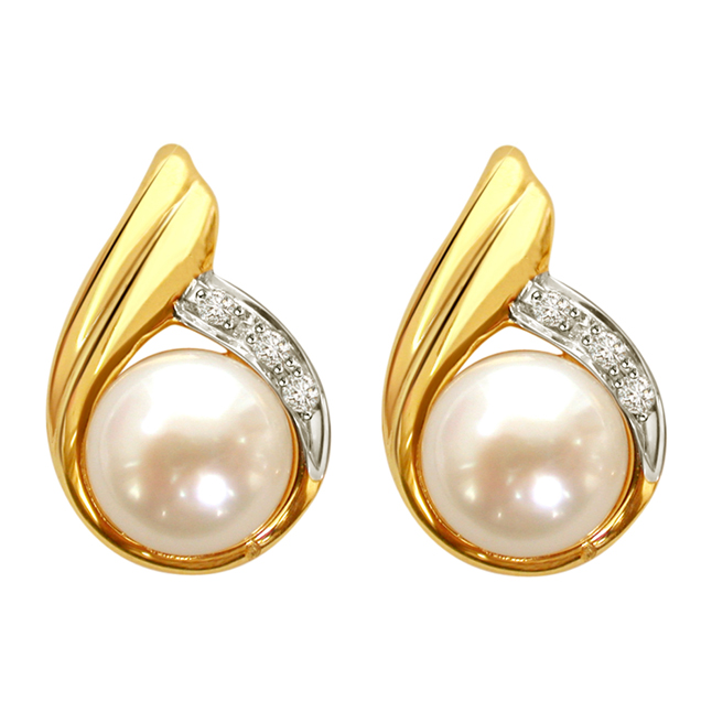Shining Sitara Diamond Pearl Girl Earrings -Designer Earrings