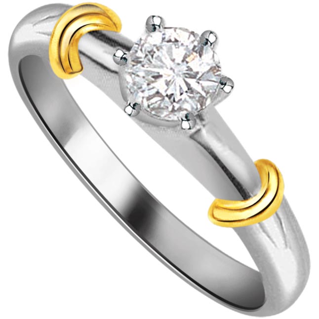 0.24cts K-L / VS2 Solitaire Diamond  Two Tone Ring in 18K Gold