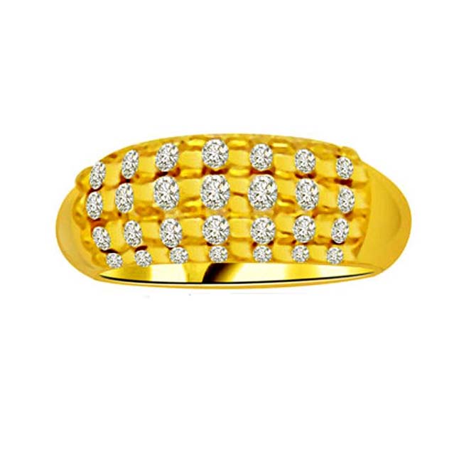 0.42ct VS Half Eternity Band in 18k Gold