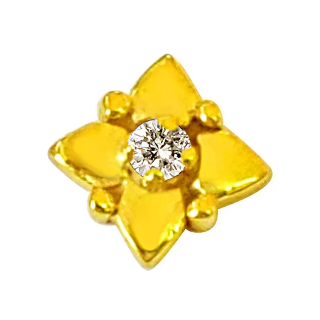 Flower Shaped Real Diamond 18kt Yellow Gold Nosepin (NP6)