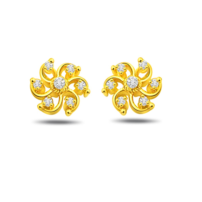 Spiral Beauty - Real Diamond 18K Gold Kudajodi Earring (S285)