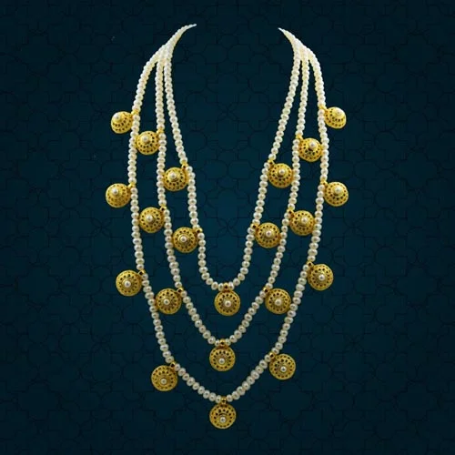 Transform Today Into Your Coronation Day with the 3 Line Rani Haar Pearl Necklace (SN1051)