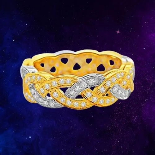 A Symphony of Gold and Diamonds: Pure Elegance in Every Detail