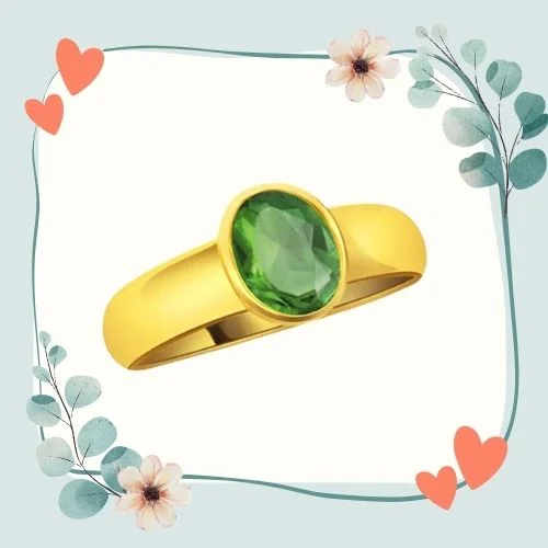 Emerald at Your Finger Set in Gold Ring (EMR)