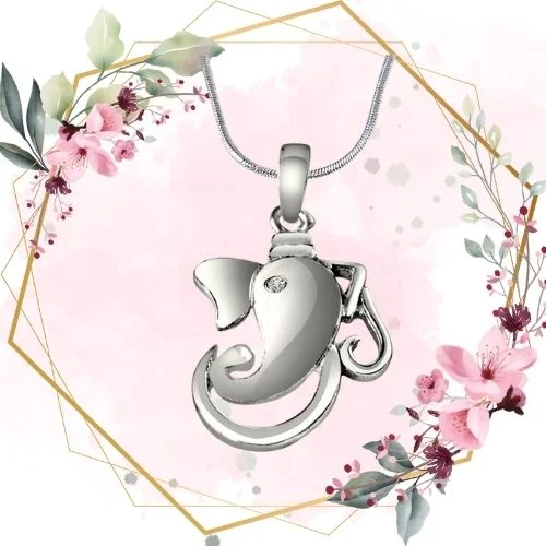 Divine Protector: Ganesha's Blessing Diamond & Silver Pendant (SDP307)