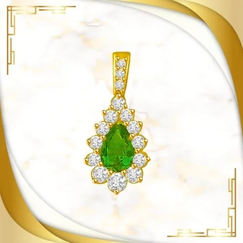 Pear Emerald 0.15cts Real Diamond 18kt Yellow Gold Pendant (P692)