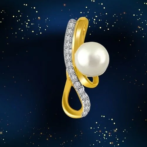 Very Seren White Round Real Pearl And Diamond 18kt Gold Pendant For Daily Wear (P716)