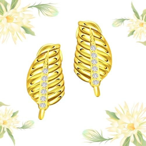 Enchanting Starlet 0.24cts Diamond Leaf Shape Earring (ER147)